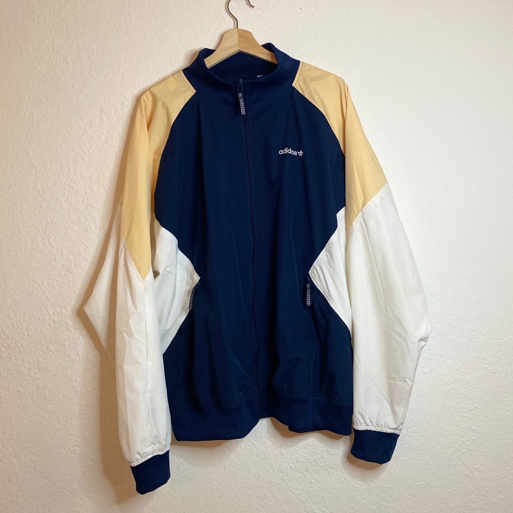 Adidas Men’s Windbreaker Jacket